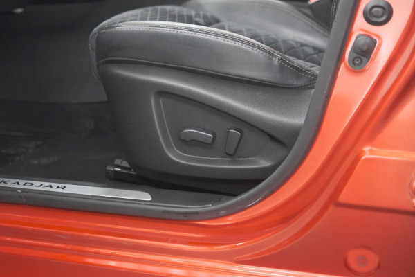 Renault Kadjar TCe 140 Black Edition | Camera | Dodehoekdetectie | Adaptieve Cruise Control | Apple Carplay