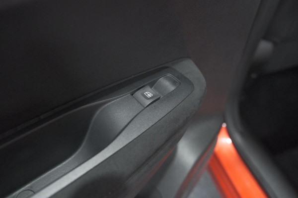 Renault Kadjar TCe 140 Black Edition | Camera | Dodehoekdetectie | Adaptieve Cruise Control | Apple Carplay