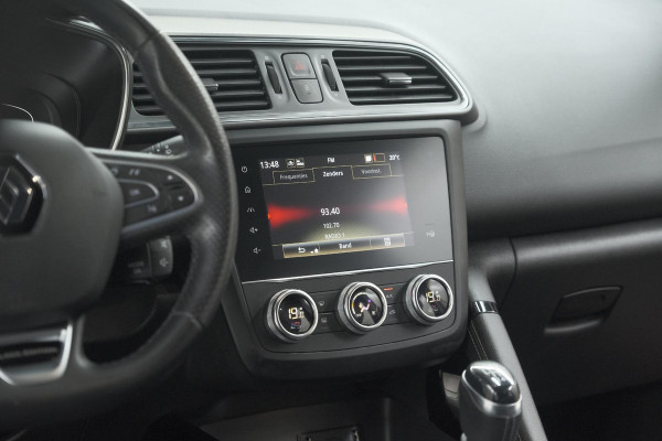 Renault Kadjar TCe 140 Black Edition | Camera | Dodehoekdetectie | Adaptieve Cruise Control | Apple Carplay