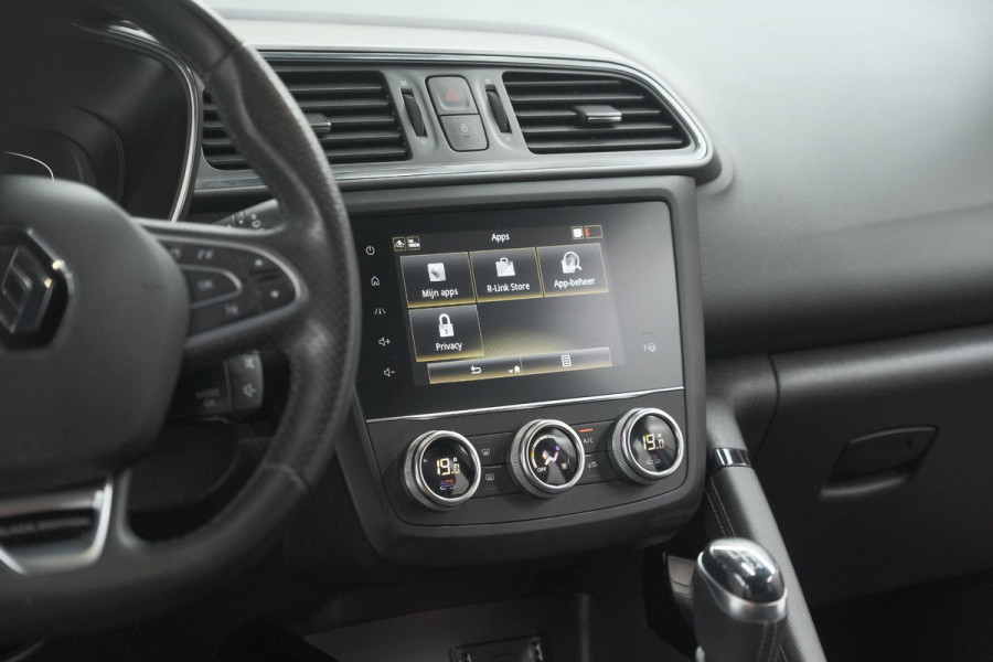Renault Kadjar TCe 140 Black Edition | Camera | Dodehoekdetectie | Adaptieve Cruise Control | Apple Carplay
