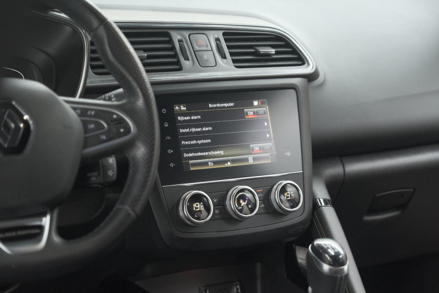 Renault Kadjar TCe 140 Black Edition | Camera | Dodehoekdetectie | Adaptieve Cruise Control | Apple Carplay