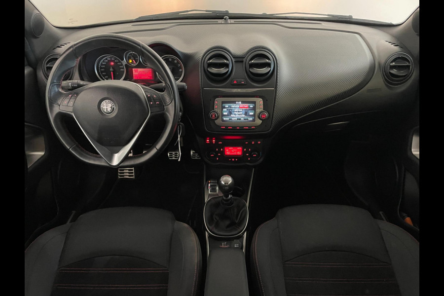 Alfa Romeo MiTo 0.9 TwinAir ECO AIRCO CRUISE SCHERM PDC VELGEN ELEK RAMEN CENT VERG PRIVACYGLAS NIEUWSTAAT