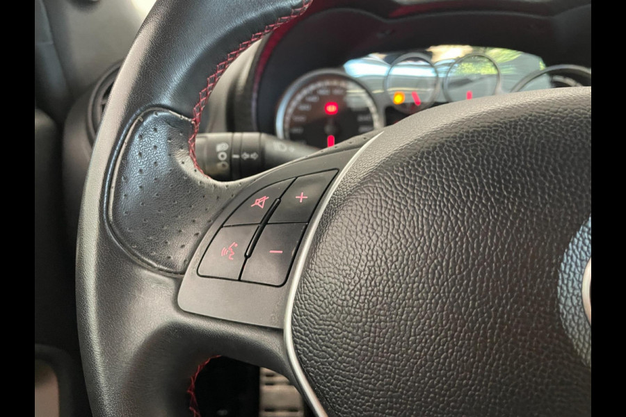 Alfa Romeo MiTo 0.9 TwinAir ECO AIRCO CRUISE SCHERM PDC VELGEN ELEK RAMEN CENT VERG PRIVACYGLAS NIEUWSTAAT