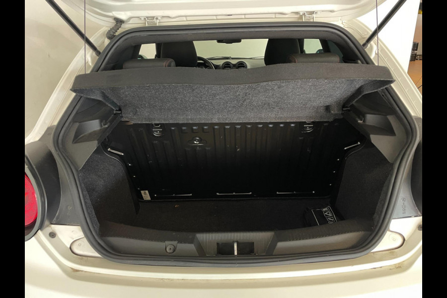 Alfa Romeo MiTo 0.9 TwinAir ECO AIRCO CRUISE SCHERM PDC VELGEN ELEK RAMEN CENT VERG PRIVACYGLAS NIEUWSTAAT