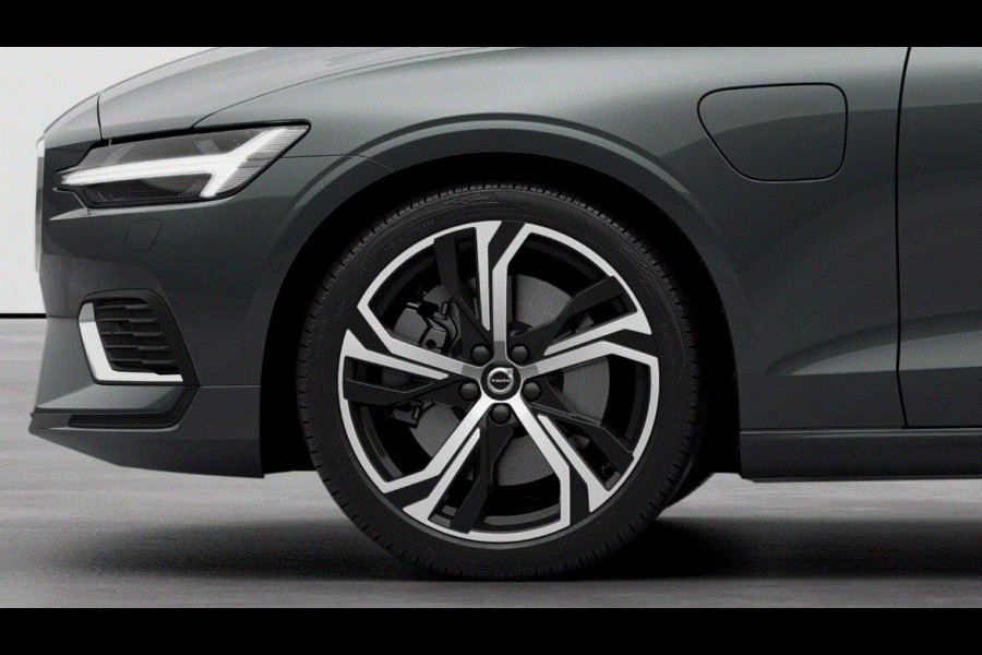Volvo V60 T6 350PK Automaat Plug-in hybrid AWD Ultra Bright / Navigatie / Head Up Display / 360 Camera / Harman Kardon / Panorama Dak / Massage Stoelen /