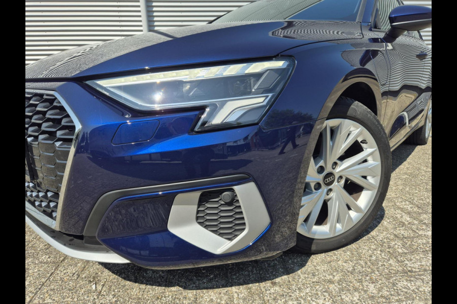 Audi A3 Sportback 40 TFSI e Advanced edition,carplay/android,parkeersensoren/camera,stoelverwarming,armsteun,virtueel dashboard