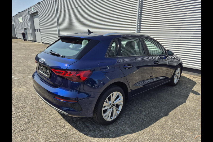 Audi A3 Sportback 40 TFSI e Advanced edition,carplay/android,parkeersensoren/camera,stoelverwarming,armsteun,virtueel dashboard