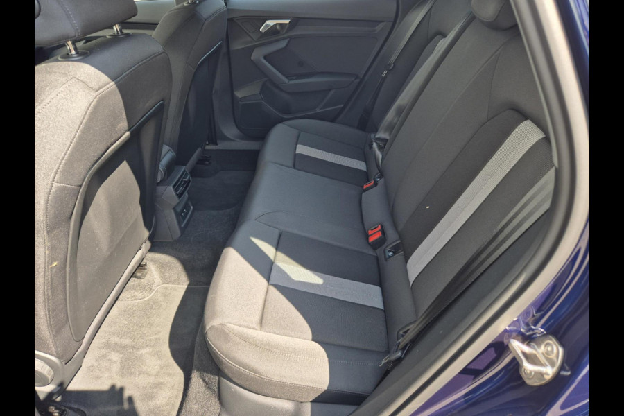 Audi A3 Sportback 40 TFSI e Advanced edition,carplay/android,parkeersensoren/camera,stoelverwarming,armsteun,virtueel dashboard