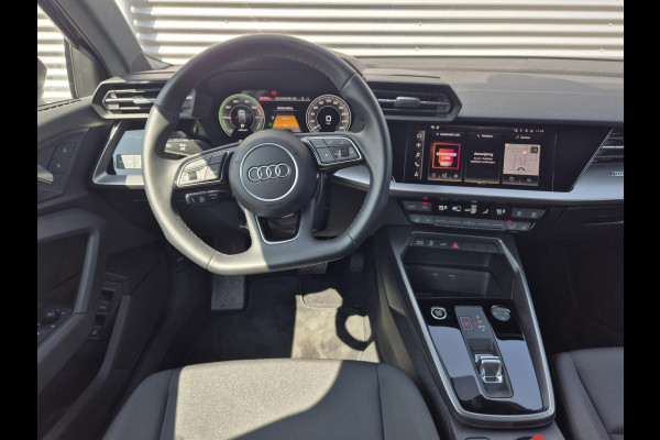 Audi A3 Sportback 40 TFSI e Advanced edition,carplay/android,parkeersensoren/camera,stoelverwarming,armsteun,virtueel dashboard