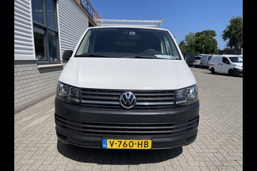 Volkswagen Transporter 2.0 TDI 102pk L2H1 Trendline / vaste prijs rijklaar € 13.950 ex btw / lease vanaf € 316 / euro 6 diesel / bpm vrij / airco / imperial / trekhaak 2200 kg !