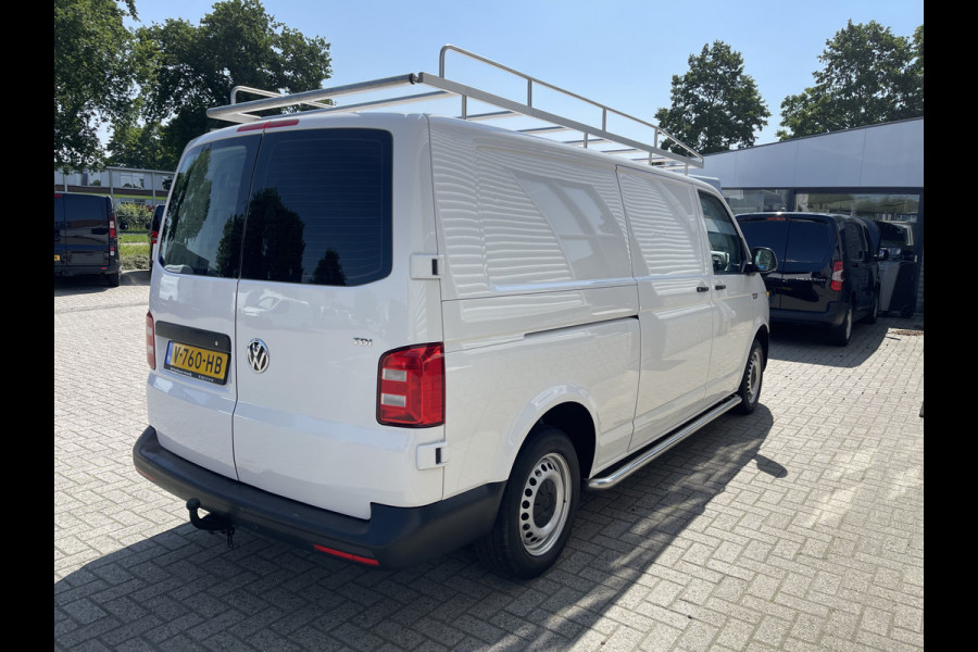 Volkswagen Transporter 2.0 TDI 102pk L2H1 Trendline / vaste prijs rijklaar € 13.950 ex btw / lease vanaf € 316 / euro 6 diesel / bpm vrij / airco / imperial / trekhaak 2200 kg !