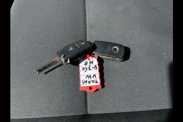 Volkswagen Transporter 2.0 TDI 102pk L2H1 Trendline / vaste prijs rijklaar € 13.950 ex btw / lease vanaf € 316 / euro 6 diesel / bpm vrij / airco / imperial / trekhaak 2200 kg !