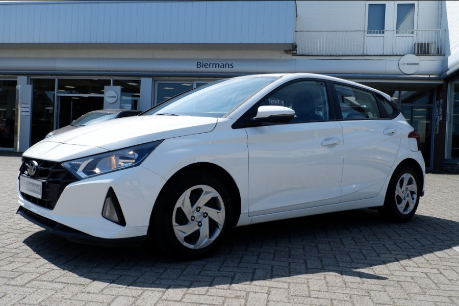 Hyundai i20 1.2i-Comfort .Stoelverw! Rijklaarprijs incl 12MND BOVAG garantie