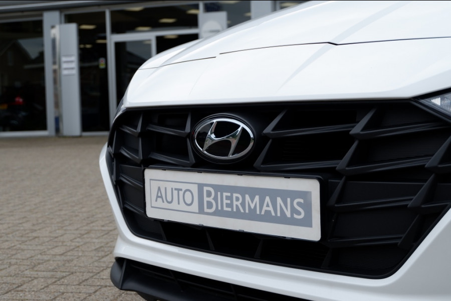 Hyundai i20 1.2i-Comfort .Stoelverw! Rijklaarprijs incl 12MND BOVAG garantie