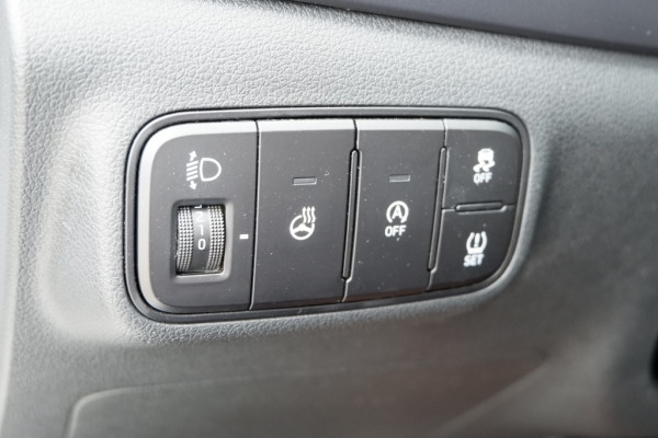 Hyundai i20 1.2i-Comfort .Stoelverw! Rijklaarprijs incl 12MND BOVAG garantie