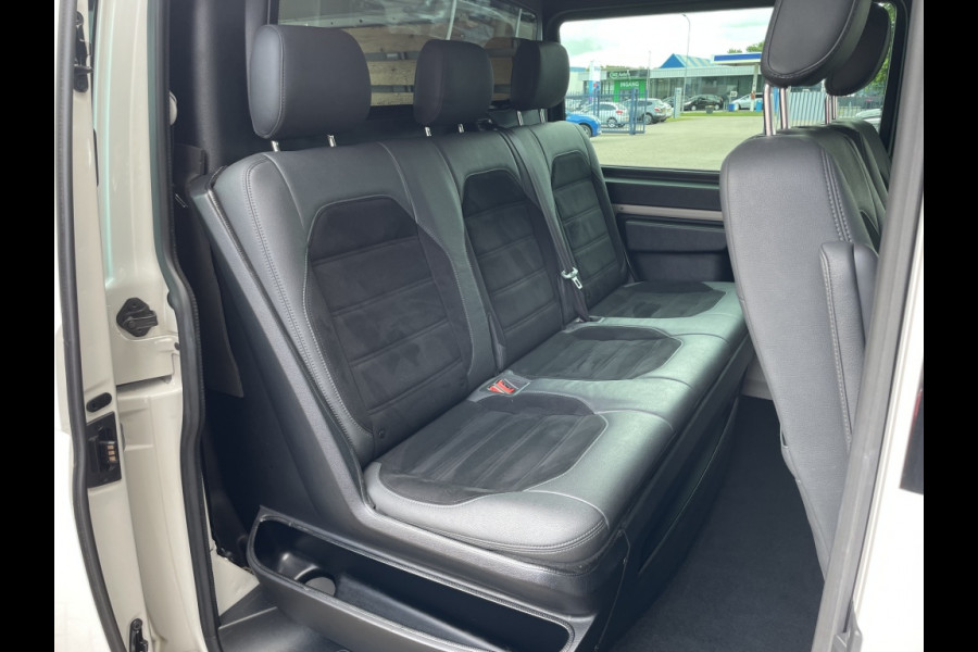 Volkswagen Transporter 2.0 TDI L2H1 DC Higline AUTOMAAT!