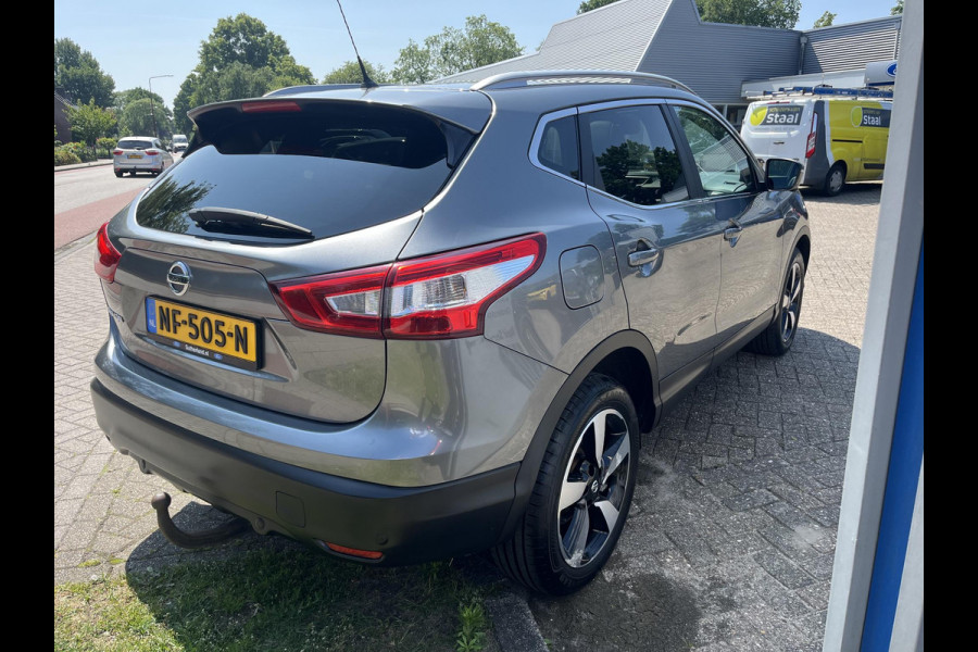 Nissan QASHQAI 1.2 N-Vision 115pk Trekhaak | Panoramadak | 360 graden Camera's | Stoelverwarming | Navigatie | Bluetooth
