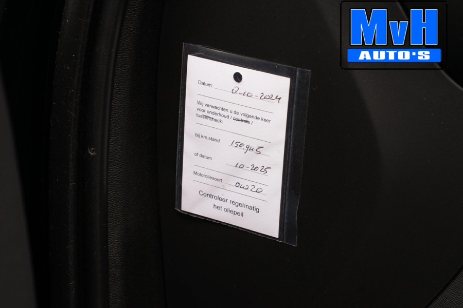 Volvo V60 2.0 B3 Momentum Advantage|STOEL/STUUR.VERW|LEER|NAP