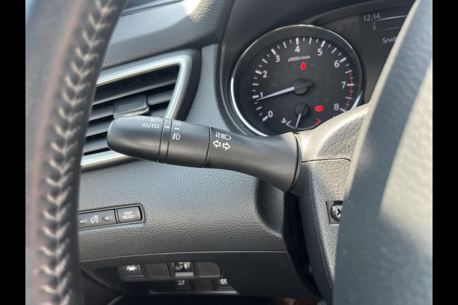 Nissan QASHQAI 1.2 N-Vision 115pk Trekhaak | Panoramadak | 360 graden Camera's | Stoelverwarming | Navigatie | Bluetooth
