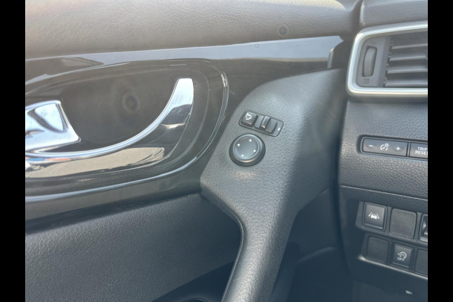 Nissan QASHQAI 1.2 N-Vision 115pk Trekhaak | Panoramadak | 360 graden Camera's | Stoelverwarming | Navigatie | Bluetooth
