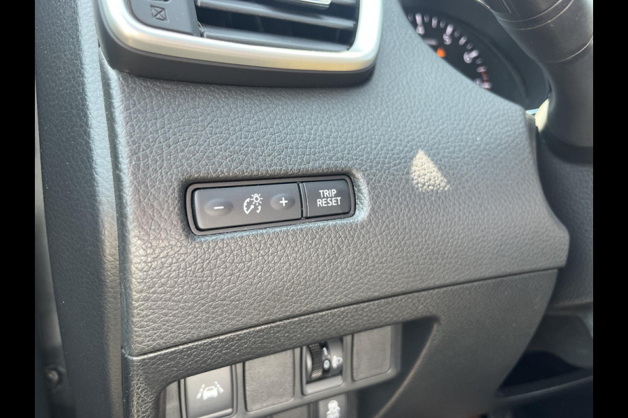 Nissan QASHQAI 1.2 N-Vision 115pk Trekhaak | Panoramadak | 360 graden Camera's | Stoelverwarming | Navigatie | Bluetooth