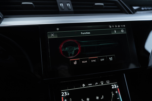 Audi e-tron S Quattro 371kW / Luchtvering/ Standkachel/ Adaptive Cruise Control/ Trekhaak/ Panoramadak/ 371kW (504PK)