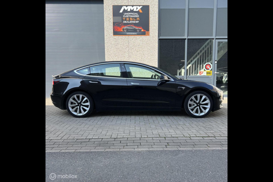 Tesla Model 3 Long Range 78kwh ZWART MMX PACK+TREKHAAK