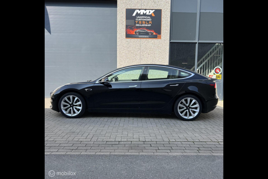 Tesla Model 3 Long Range 78kwh ZWART MMX PACK+TREKHAAK