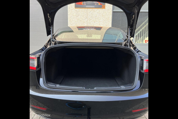 Tesla Model 3 Long Range 78kwh ZWART MMX PACK+TREKHAAK