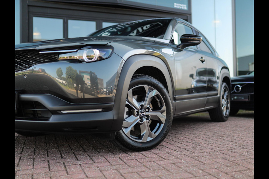 Mazda MX-30 e-SkyActiv EV 145 Advantage 36 kWh | Head-Up Display | Keyless | Memory | ACC | Camera | Stoelverw.