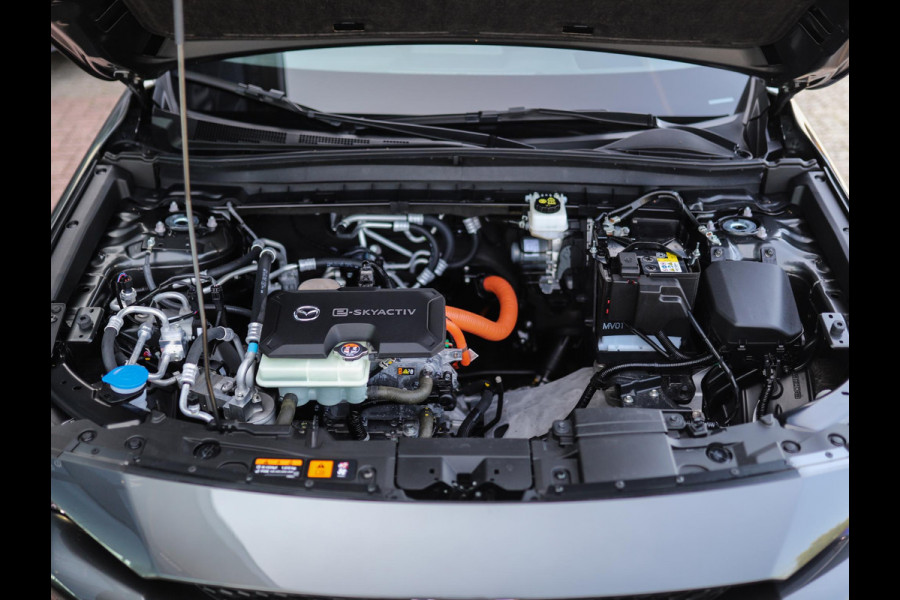 Mazda MX-30 e-SkyActiv EV 145 Advantage 36 kWh | Head-Up Display | Keyless | Memory | ACC | Camera | Stoelverw.