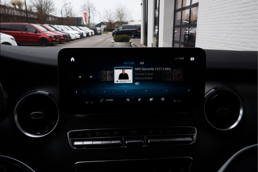 Mercedes-Benz V-Klasse 300d / BPM VRIJ / DC / AMG / Panorama / Burmester / Electr Stoelen / 360 Camera / Vol Opties / NIEUWSTAAT