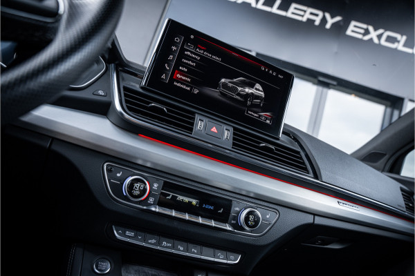 Audi Q5 Sportback 55 TFSI e S edition Competition - Luchtvering | 360 Camera | Elek. Stoelen | ACC | Sfeerverlichting S-Line