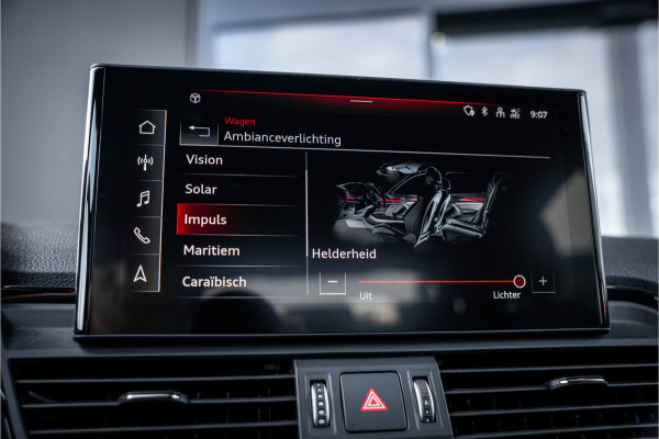 Audi Q5 Sportback 55 TFSI e S edition Competition - Luchtvering | 360 Camera | Elek. Stoelen | ACC | Sfeerverlichting S-Line