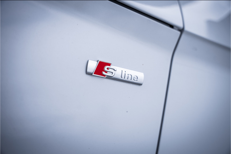 Audi Q5 Sportback 55 TFSI e S edition Competition - Luchtvering | 360 Camera | Elek. Stoelen | ACC | Sfeerverlichting S-Line
