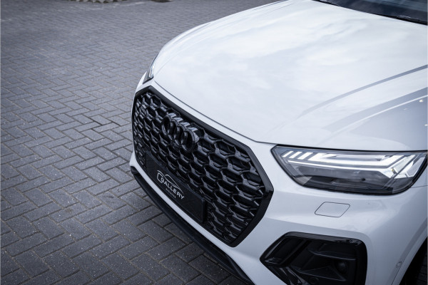 Audi Q5 Sportback 55 TFSI e S edition Competition - Luchtvering | 360 Camera | Elek. Stoelen | ACC | Sfeerverlichting S-Line