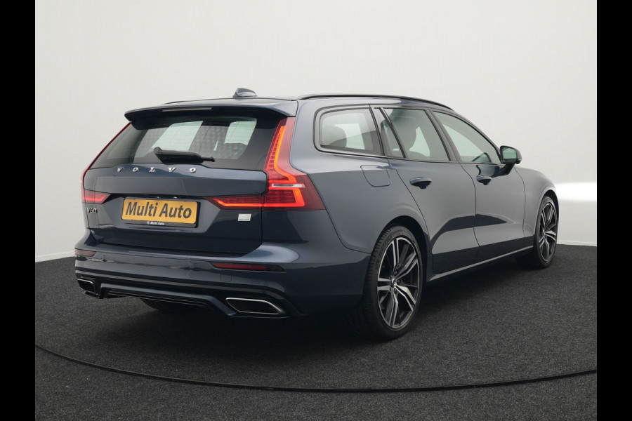 Volvo V60 T6 Recharge AWD R-Design Plug In Hybrid 340pk Dealer O.H. PHEV | Sportstoelen Verwarmd | Trekhaak af Fabriek | Pilot Assit | Apple Carplay | Adaptive Cruise | 360 Camera | Navigatie | DAB | Virtual |