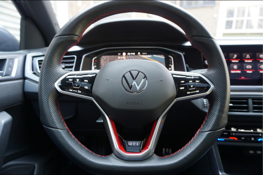 Volkswagen Polo 2.0 TSI GTI Aut7 | PANORAMA | IQ DRIVE | KEYLESS | BEATS | Apple Carplay | Adaptieve cruise control + Lane Departure PLUS (Travel assist) | LED GRILL | Sfeerverlichting