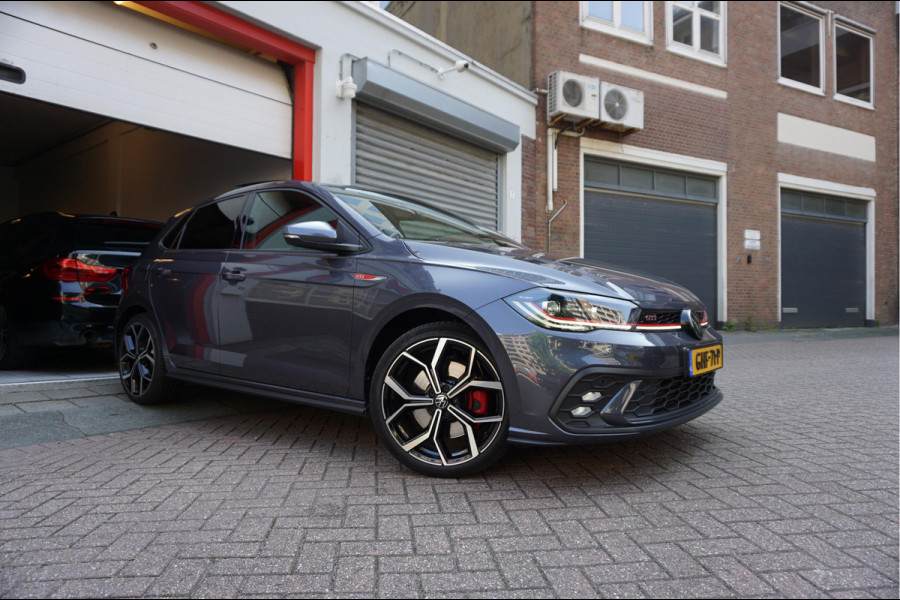 Volkswagen Polo 2.0 TSI GTI Aut7 | PANORAMA | IQ DRIVE | KEYLESS | BEATS | Apple Carplay | Adaptieve cruise control + Lane Departure PLUS (Travel assist) | LED GRILL | Sfeerverlichting