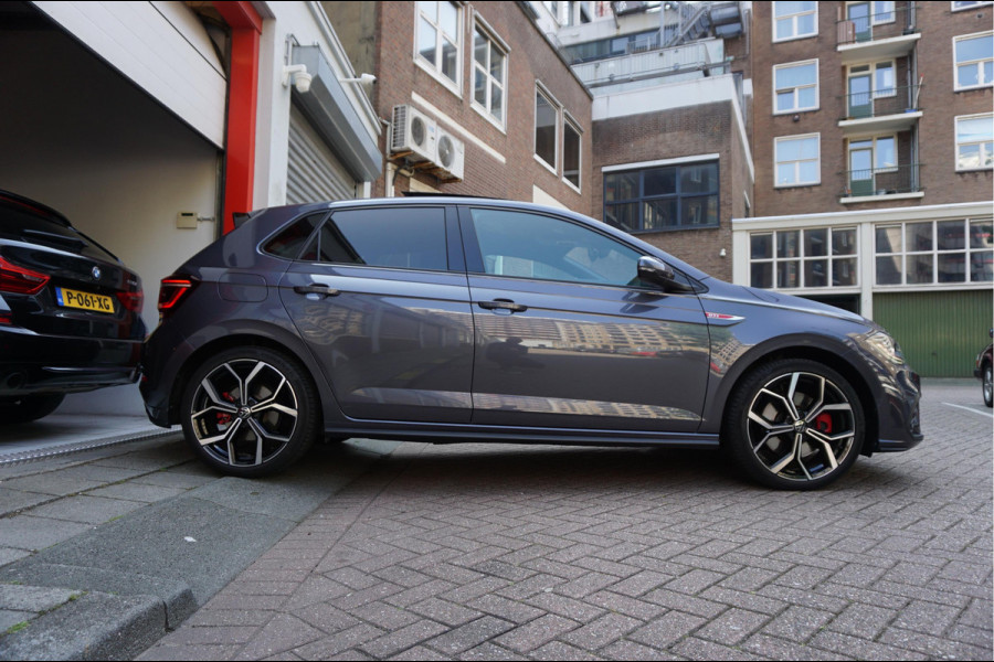 Volkswagen Polo 2.0 TSI GTI Aut7 | PANORAMA | IQ DRIVE | KEYLESS | BEATS | Apple Carplay | Adaptieve cruise control + Lane Departure PLUS (Travel assist) | LED GRILL | Sfeerverlichting
