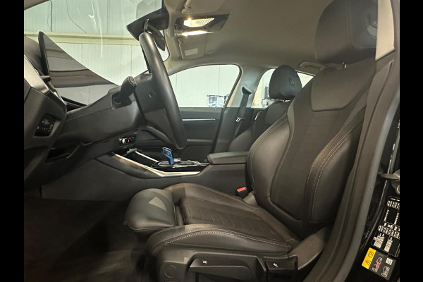 BMW i4 EDrive40 84 kWh | ACHTERUITRIJCAMERA | ZWART HEMELDAK BLACK EDITION | FULL OPTIONS