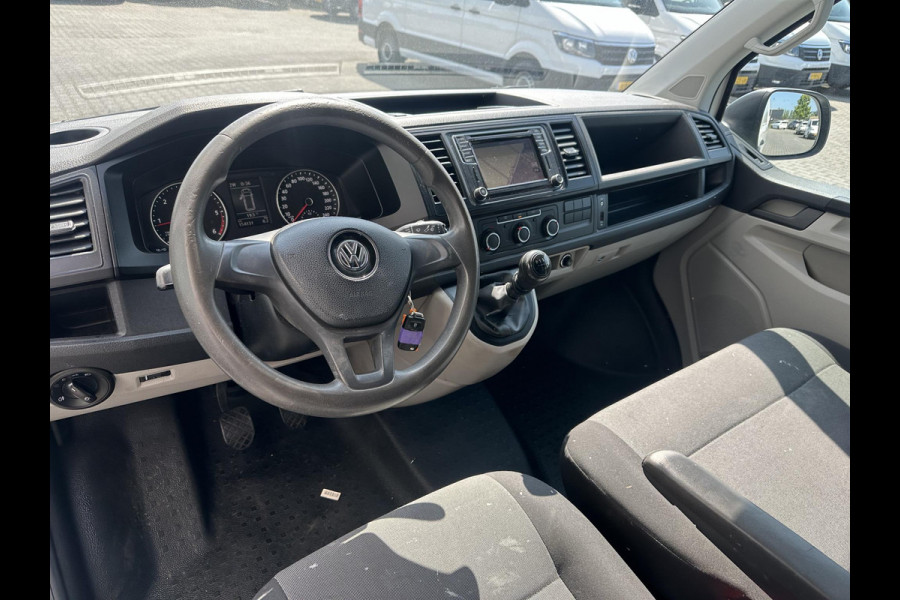 Volkswagen Transporter 2.0 TDI L1H1 Trendline*A/C*CRUISE*NAVI*HAAK*