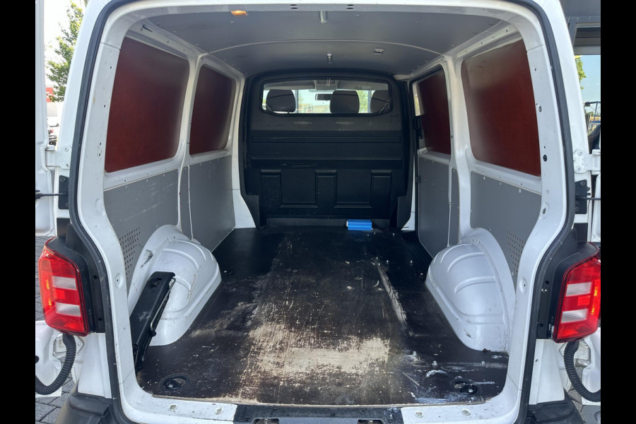 Volkswagen Transporter 2.0 TDI L1H1 Trendline*A/C*CRUISE*NAVI*HAAK*