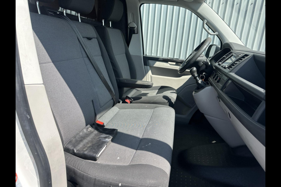 Volkswagen Transporter 2.0 TDI L1H1 Trendline*A/C*CRUISE*NAVI*HAAK*