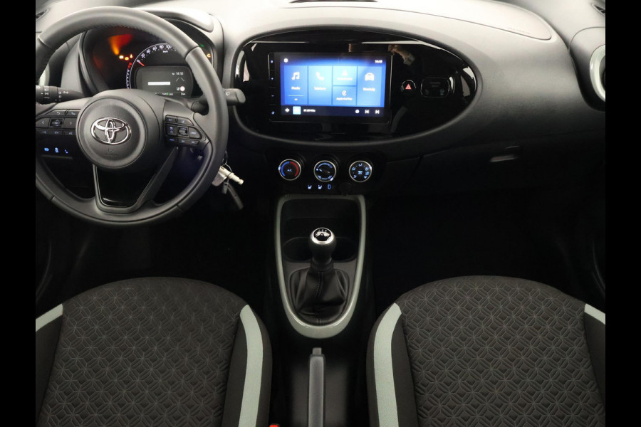 Toyota Aygo X 1.0 VVT-i MT Pulse NIEUW | Stoelverwarming | Adaptief Cruise Control | Apple Carplay & AndroidAUTO |