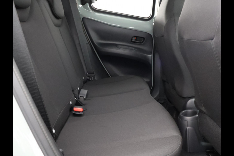 Toyota Aygo X 1.0 VVT-i MT Pulse NIEUW | Stoelverwarming | Adaptief Cruise Control | Apple Carplay & AndroidAUTO |