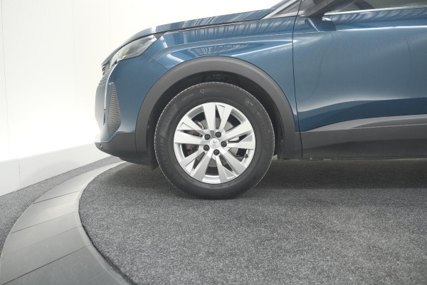 Peugeot 5008 PureTech 130 EAT8 Active Pack | 7 Zitplaatsen | Camera | Navigatie | Apple Carplay | Parkeersensoren