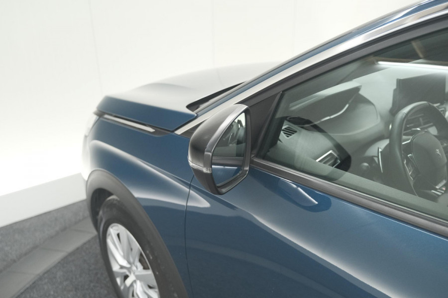 Peugeot 5008 PureTech 130 EAT8 Active Pack | 7 Zitplaatsen | Camera | Navigatie | Apple Carplay | Parkeersensoren