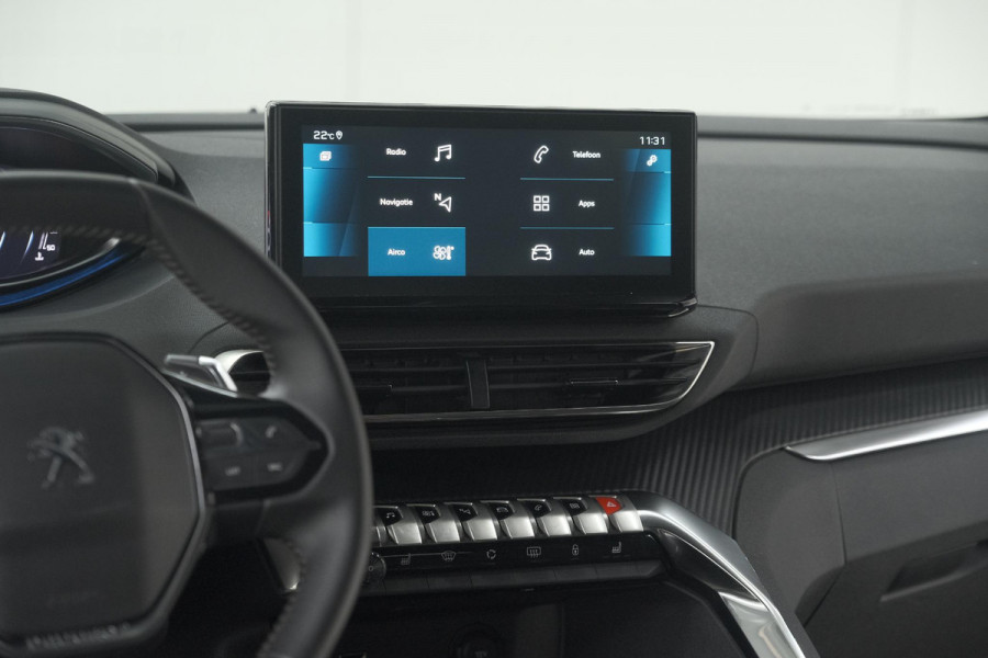 Peugeot 5008 PureTech 130 EAT8 Active Pack | 7 Zitplaatsen | Camera | Navigatie | Apple Carplay | Parkeersensoren