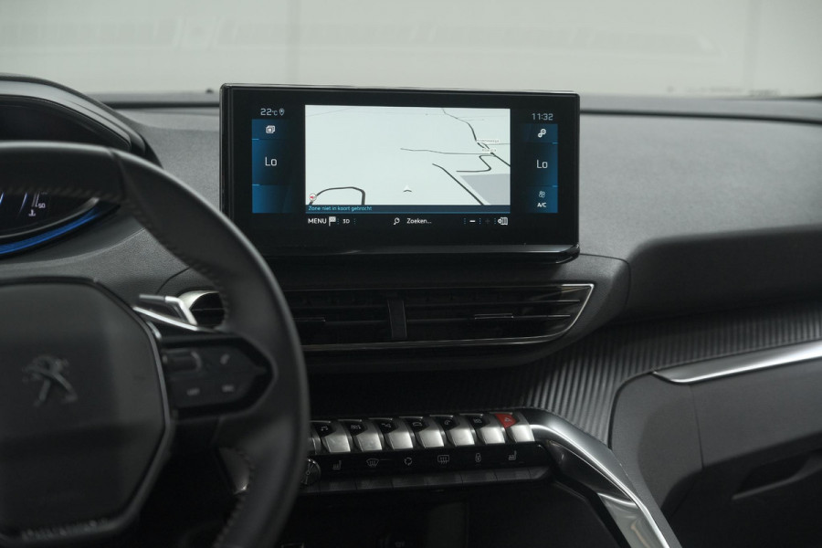 Peugeot 5008 PureTech 130 EAT8 Active Pack | 7 Zitplaatsen | Camera | Navigatie | Apple Carplay | Parkeersensoren